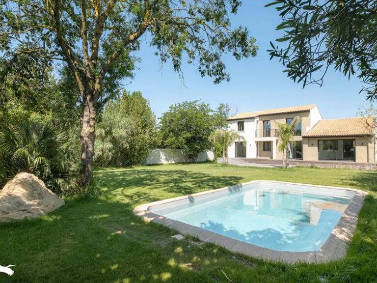 Villa de 6 pièces principales — photo 1