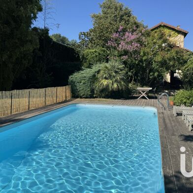 Maison 7 pièces 699000 €