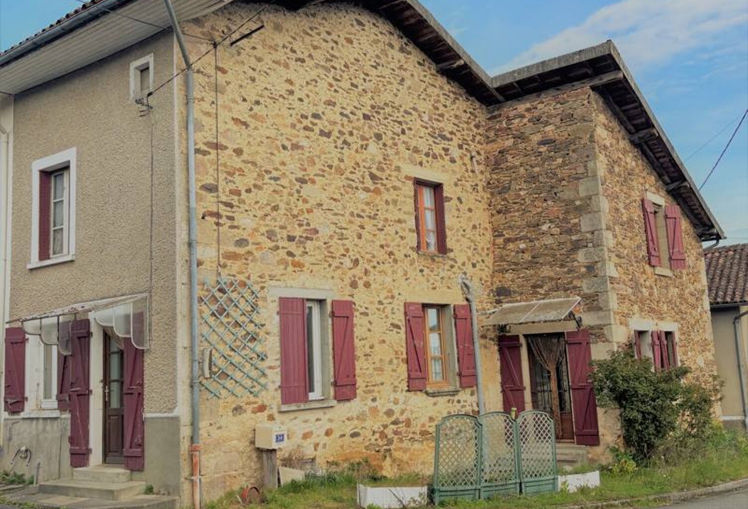 Maison en pierre de 4 pièces principales — photo 1