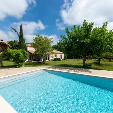 Maison 4 pièces 298452 €