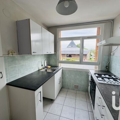 Appartement 3 pièces 128000 €