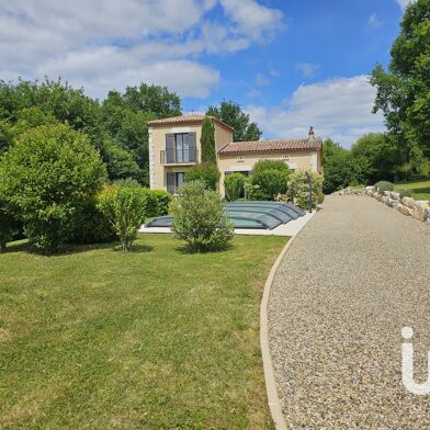 Maison 5 pièces 379000 €