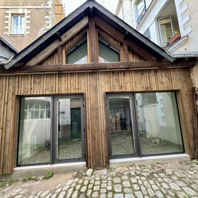 Commerce  159000 €