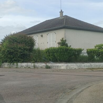 Maison 4 pièces 97500 €