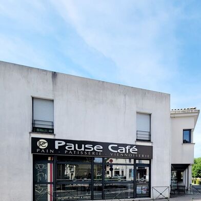 Commerce  270000 €