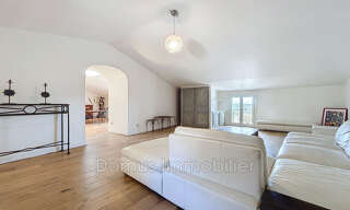 Maison 6 Pièces 200 m² à vendre à Châteauneuf-de-Gadagne (84470)