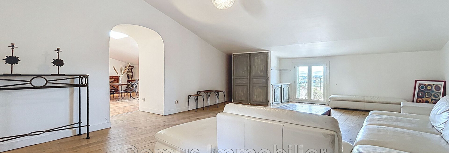 Maison 6 Pièces 200 m² à vendre à Châteauneuf-de-Gadagne (84470)