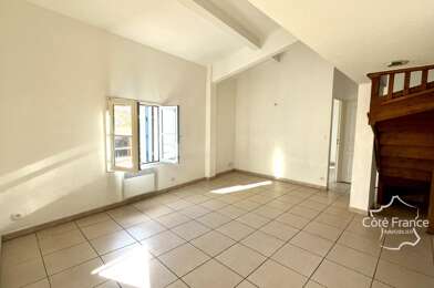 Appartement 3 pièces 73500 €