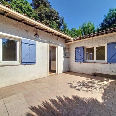 Maison 2 pièces 250000 €