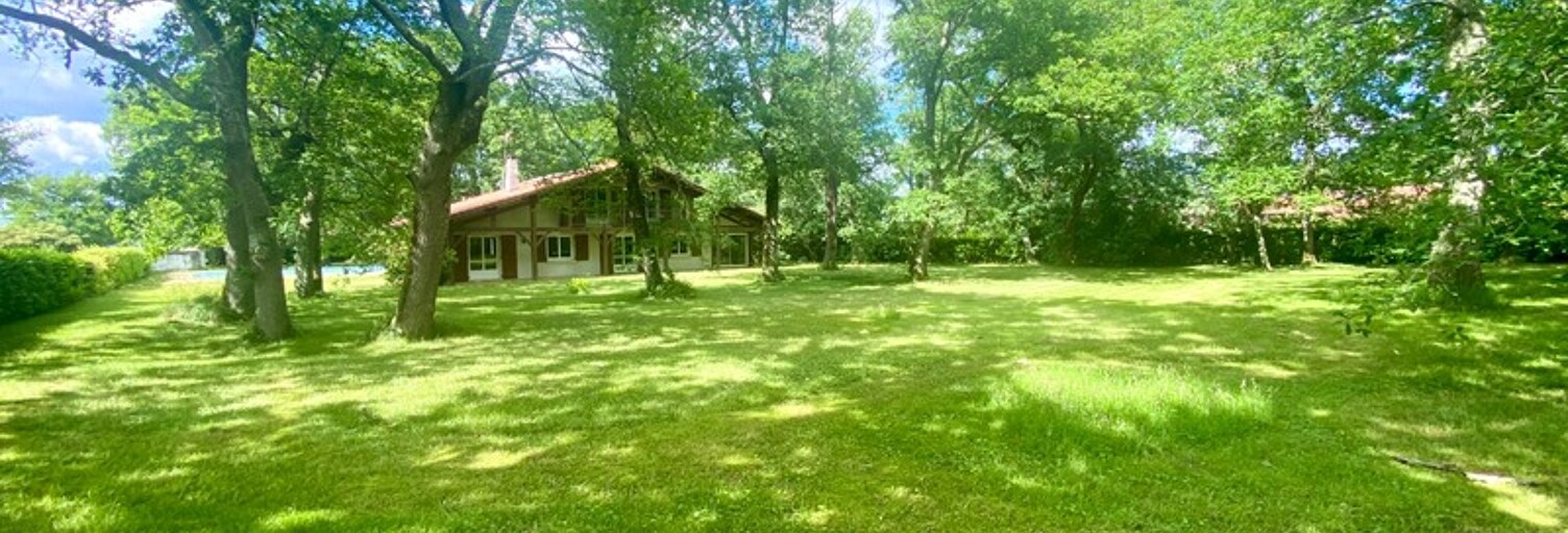 Maison 7 Pièces 280 m² à vendre à Saint-Pierre-du-Mont (40280)