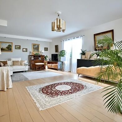 Maison 5 pièces 730000 €