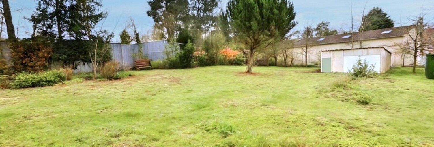 Terrain  825 m² à vendre à Écommoy (72220)