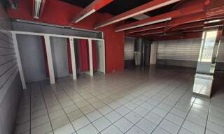 Commerce 1 Pièce 122 m² à louer à Auch (32000)