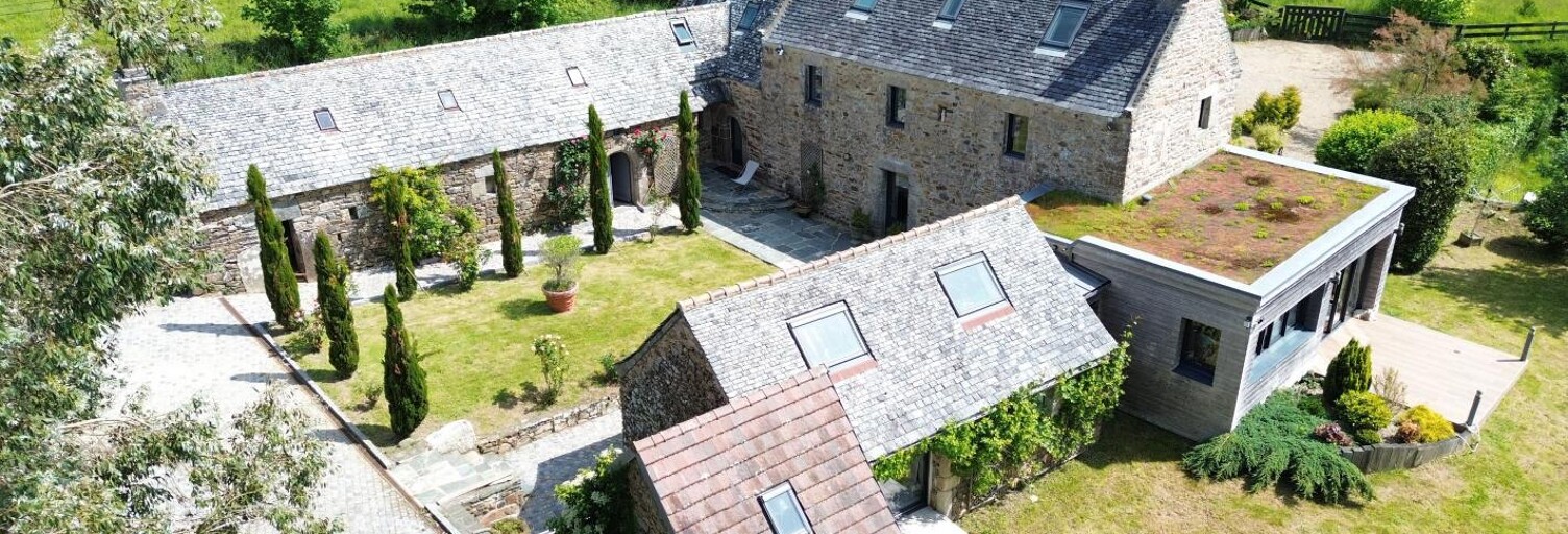 Maison 8 Pièces 300 m² à vendre à Guimaëc (29620)