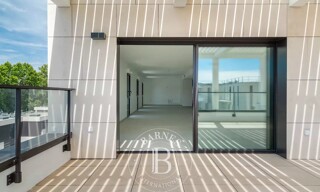 Appartement 5 Pièces 170 m² à vendre à Marseille 8 (13008)