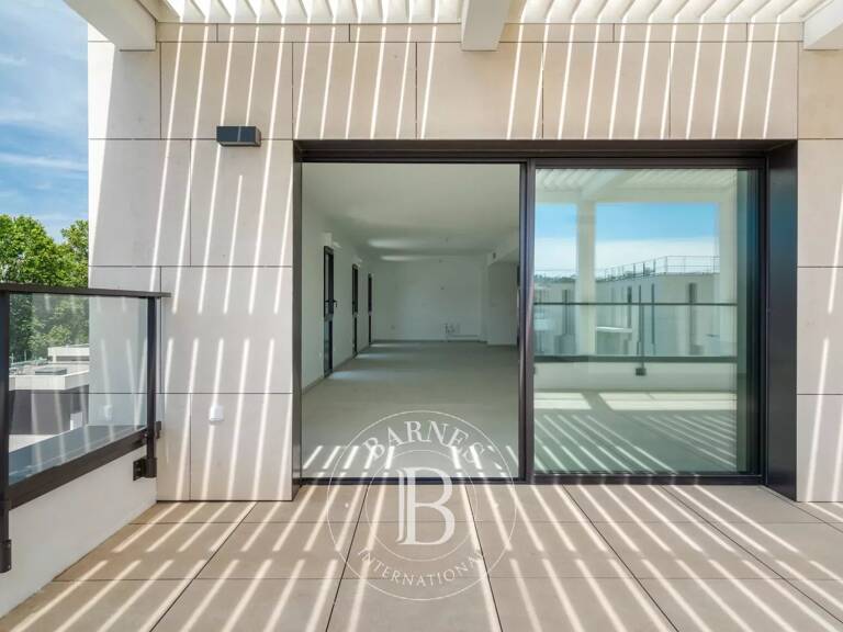 VENTE - MARSEILLE - 13008 - VIEILLE CHAPELLE - APPARTEMENT 5 PIÈ — photo 1