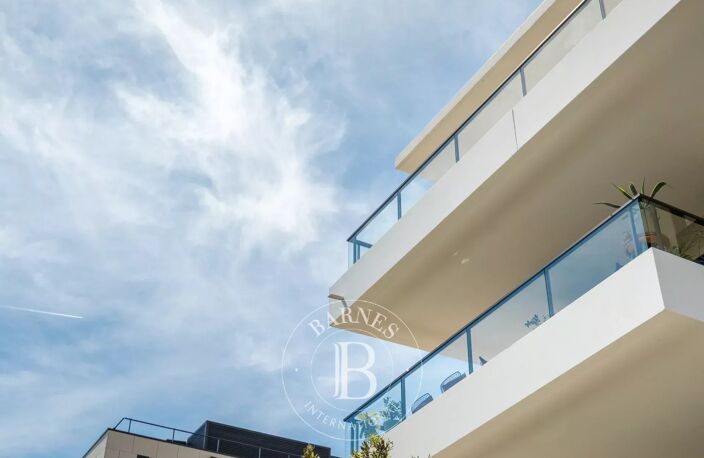 VENTE - MARSEILLE - 13008 - VIEILLE CHAPELLE - APPARTEMENT 5 PIÈ — photo 4