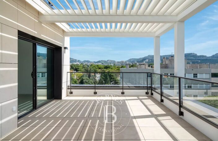 VENTE - MARSEILLE - 13008 - VIEILLE CHAPELLE - APPARTEMENT 5 PIÈ — photo 5