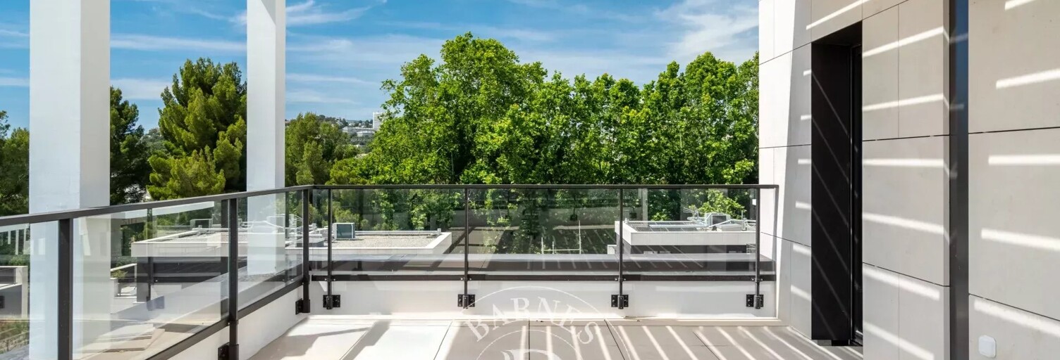 Appartement 4 Pièces 162 m² à vendre à Marseille 8 (13008)