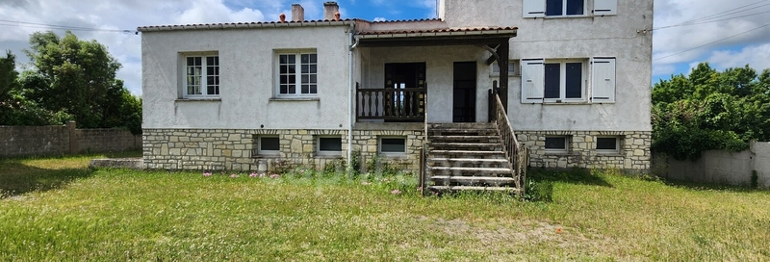 Immeuble  130 m² à vendre à Saint-Georges-d'Oléron (17190)