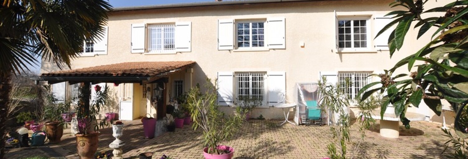 Maison 9 Pièces 280 m² à vendre à Pact (38270)