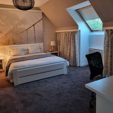 Appartement 1 pièces 700 €