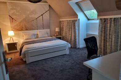 Appartement 1 pièces 700 €