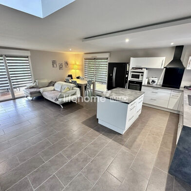 Maison 5 pièces 329660 €