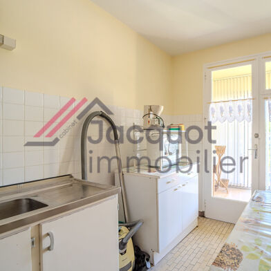 Appartement 3 pièces 86000 €