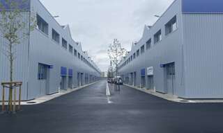 Commerce  261 m² à louer à Vaux-le-Pénil (77000)