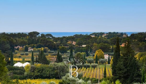 Villa / Maison 9 pièces  à vendre Cassis 13260