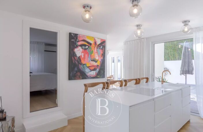 VENTE - CASSIS - VILLA - VUE MER - PISCINE - 3 CHAMBRES — photo 4