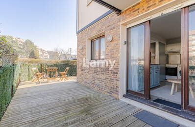 Appartement RDJ, parking — photo du bien