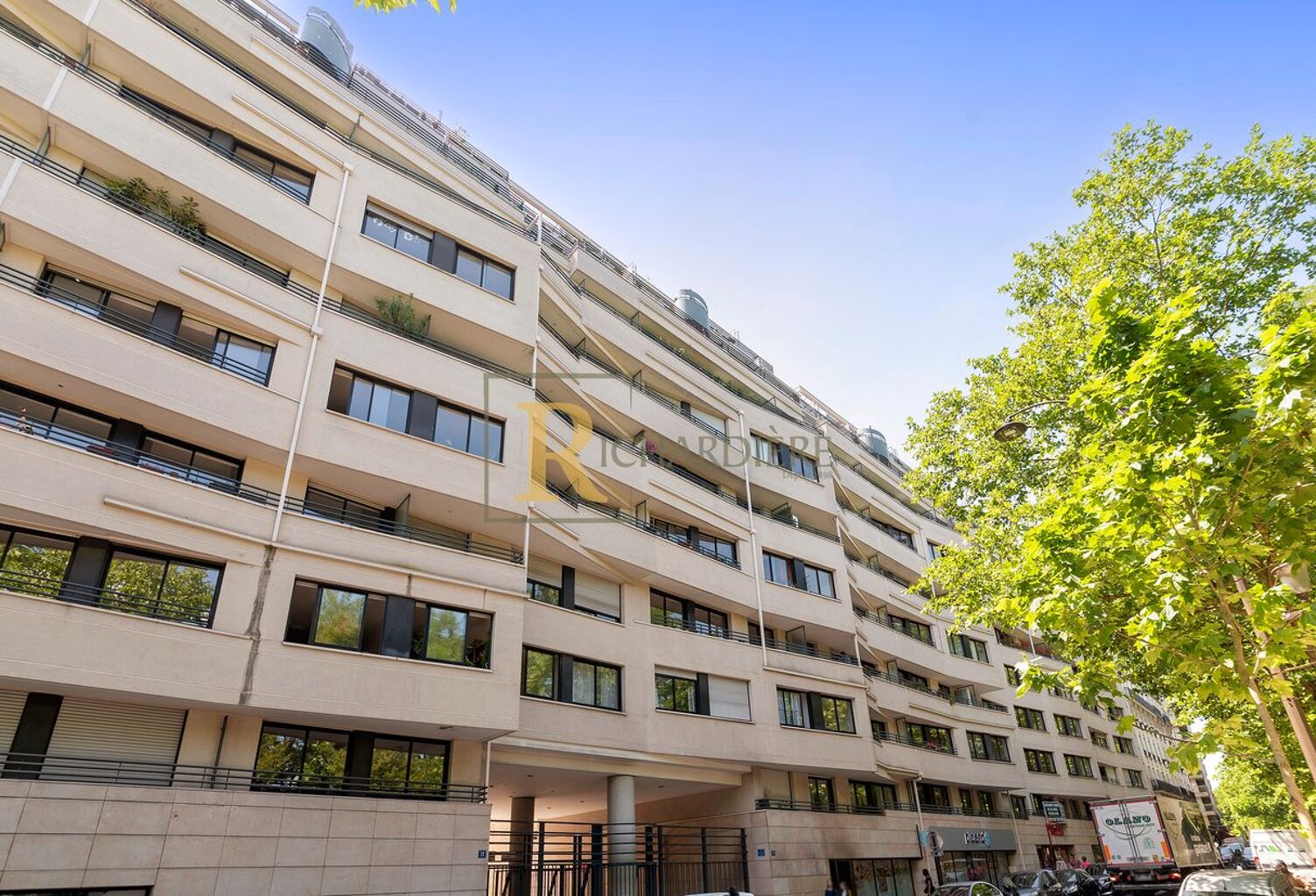 Appartement — photo 1
