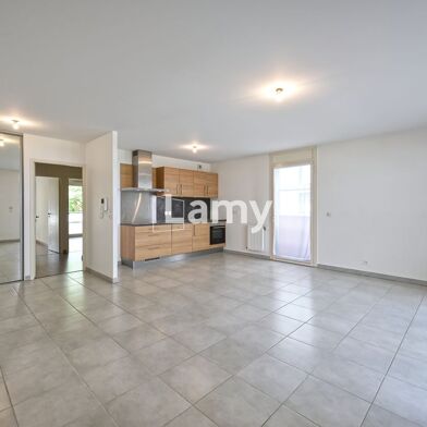 Appartement 3 pièces 260000 €