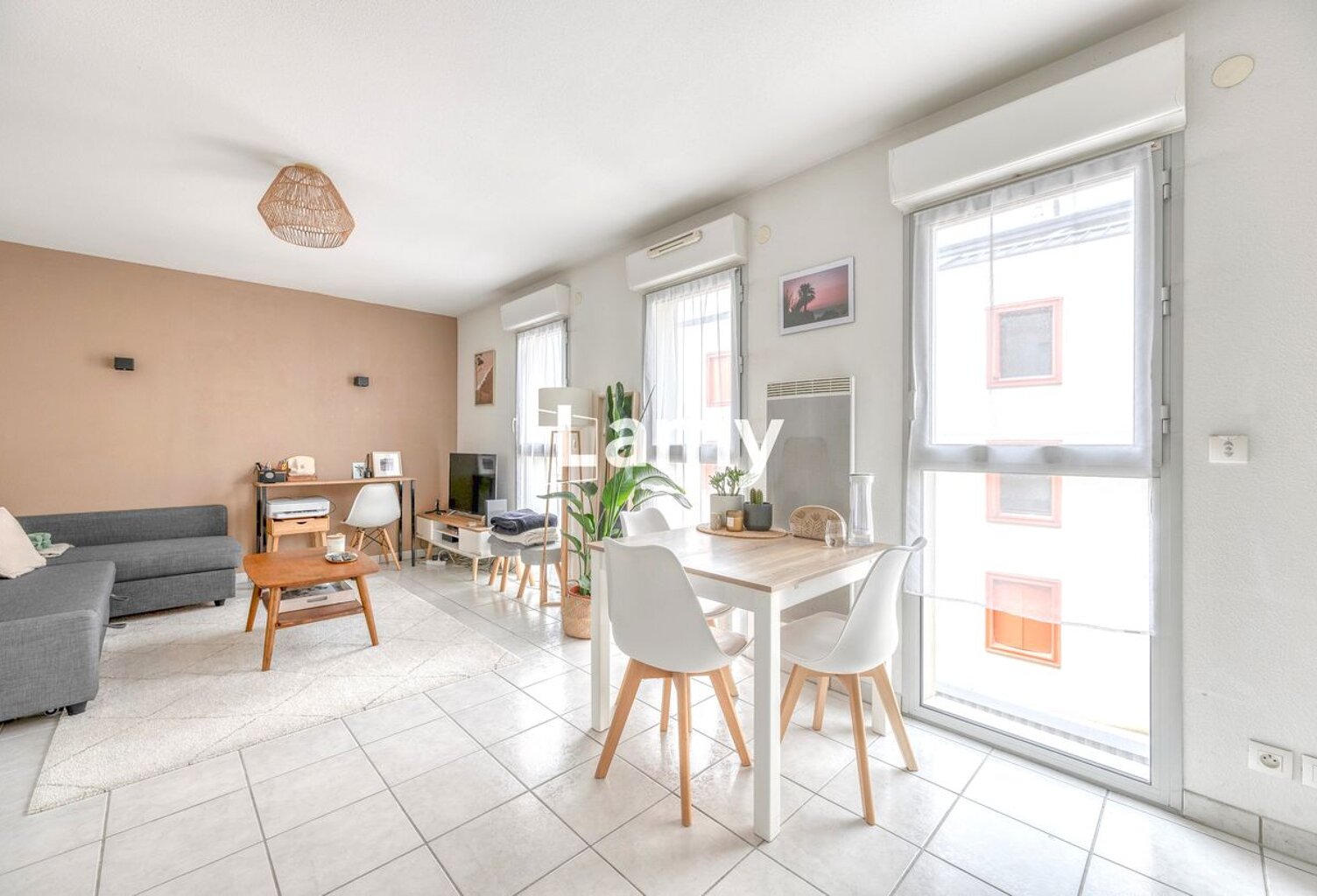 Appartement — photo 1