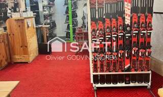 Commerce 2 Pièces 67 m² à vendre à Morzine (74110)