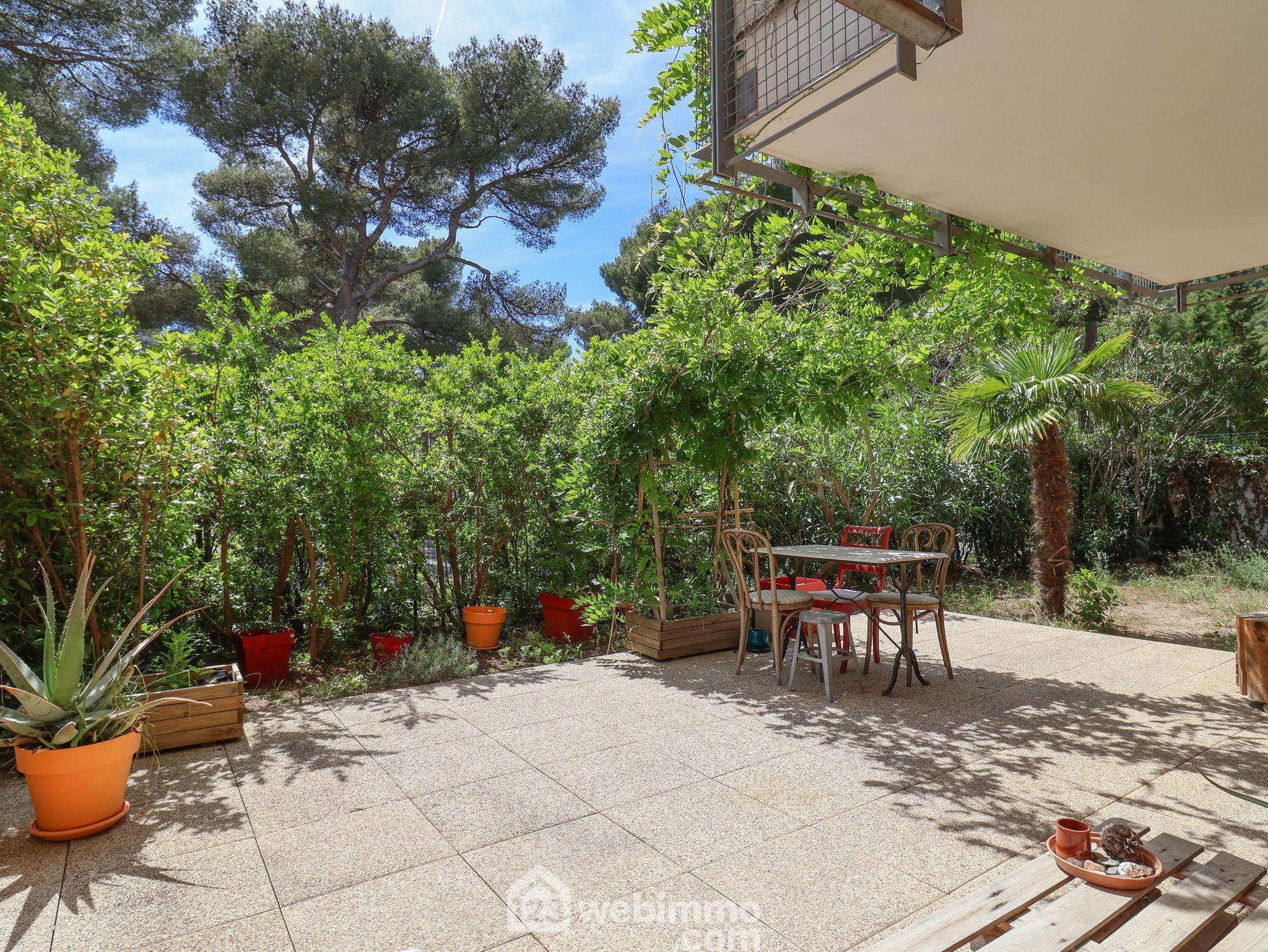 Photo Appartement - 69m² - Marseille 9 image 2/4
