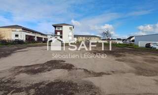 Immeuble  237 m² à vendre à Noyelles-Godault (62950)