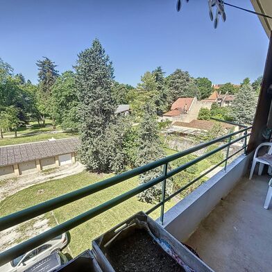 Appartement 4 pièces 160000 €