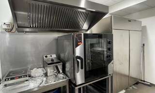 Commerce  62 m² à vendre à Clichy (92110)