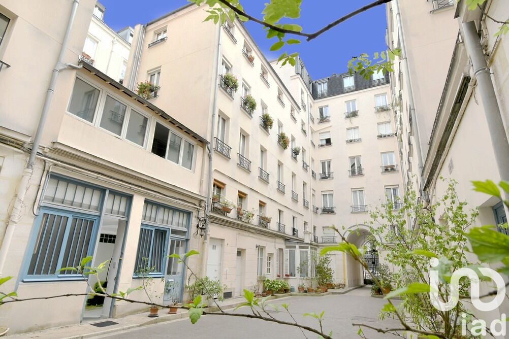 Paris 3e - 120m² - 5p. - 3ch.