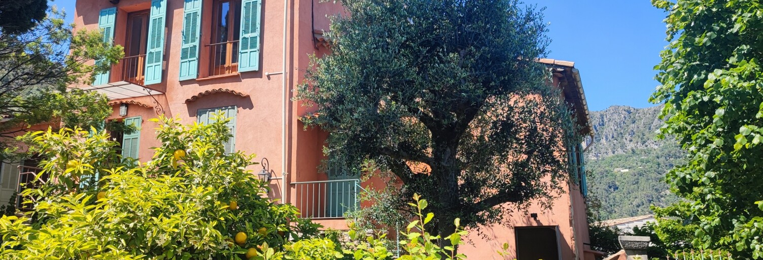 Maison 7 Pièces 190 m² à vendre à Le Broc (06510)