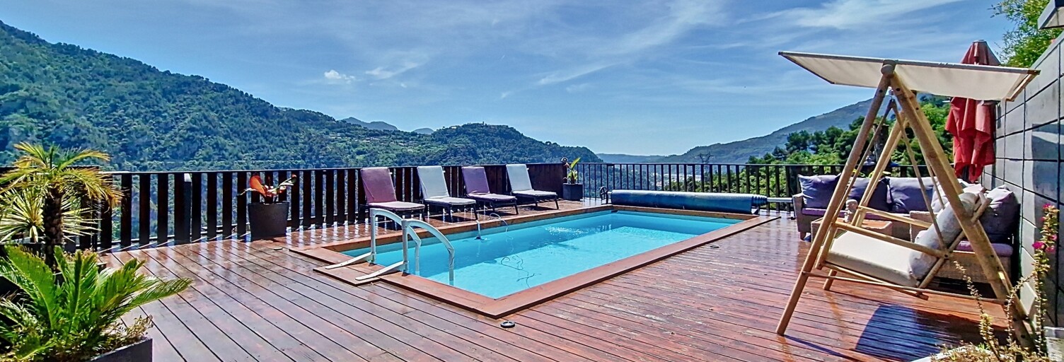 Maison 7 Pièces 183 m² à vendre à Gilette (06830)