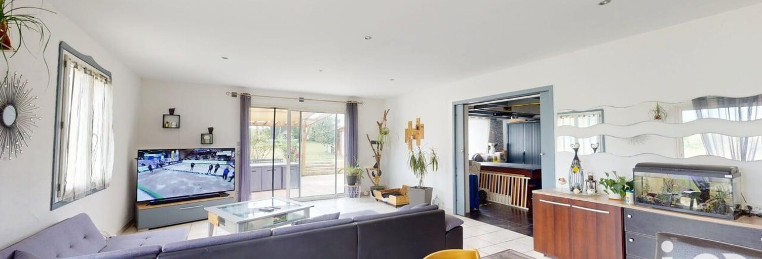 Maison 8 Pièces 167 m² à vendre à Saint-Christophe (17220)