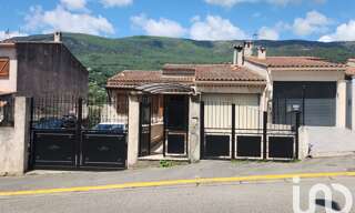 Maison 5 Pièces 165 m² à vendre à Carros (06510)