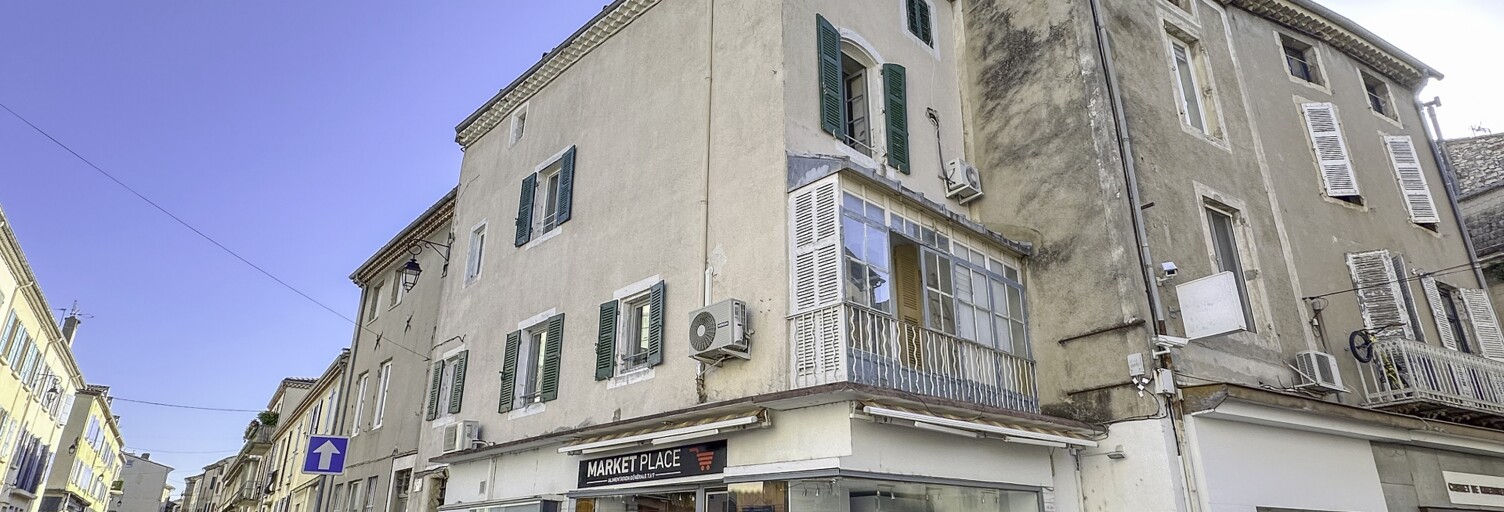Immeuble  123 m² à vendre à Bourg-Saint-Andéol (07700)
