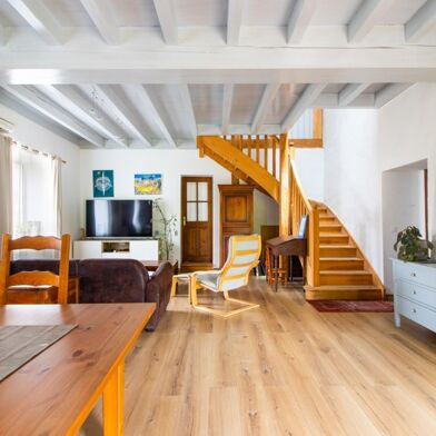 Maison 5 pièces 599700 €