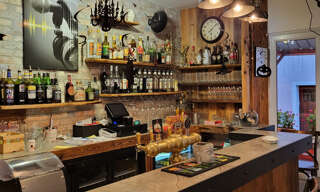 Commerce  107 m² à vendre à Colmars (04370)