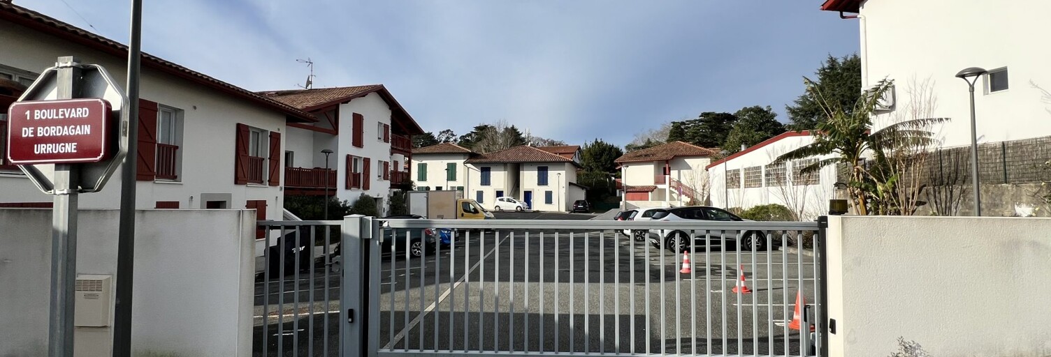 Garage  12 m² à vendre à Urrugne (64122)